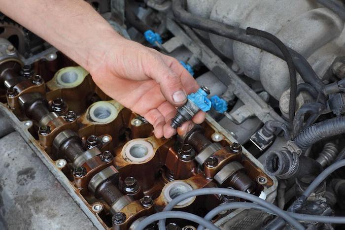 Common Symptoms of Fuel Injector Failure