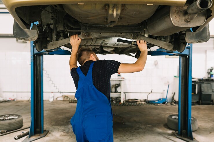 Auto Car Garage in Dubai